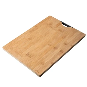 Deska bambusowa z uchwytem 45 x 32 cm 