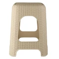 taboret-stolek-plastikowy-bentom-rattan-bezowy.jpg